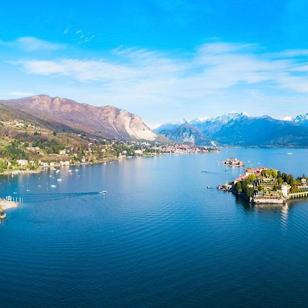 Appartamento Il Golfo Lake View - Happy Rentals Laveno Kültér fotó