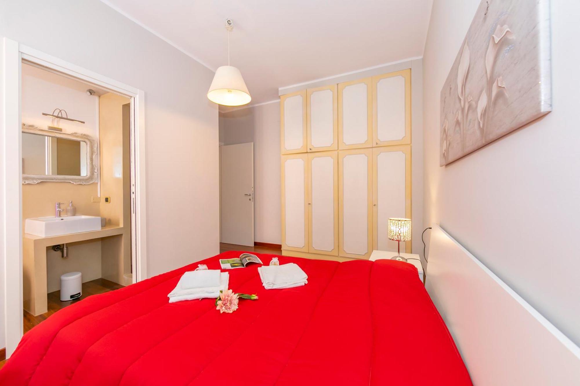 Appartamento Il Golfo Lake View - Happy Rentals Laveno Kültér fotó