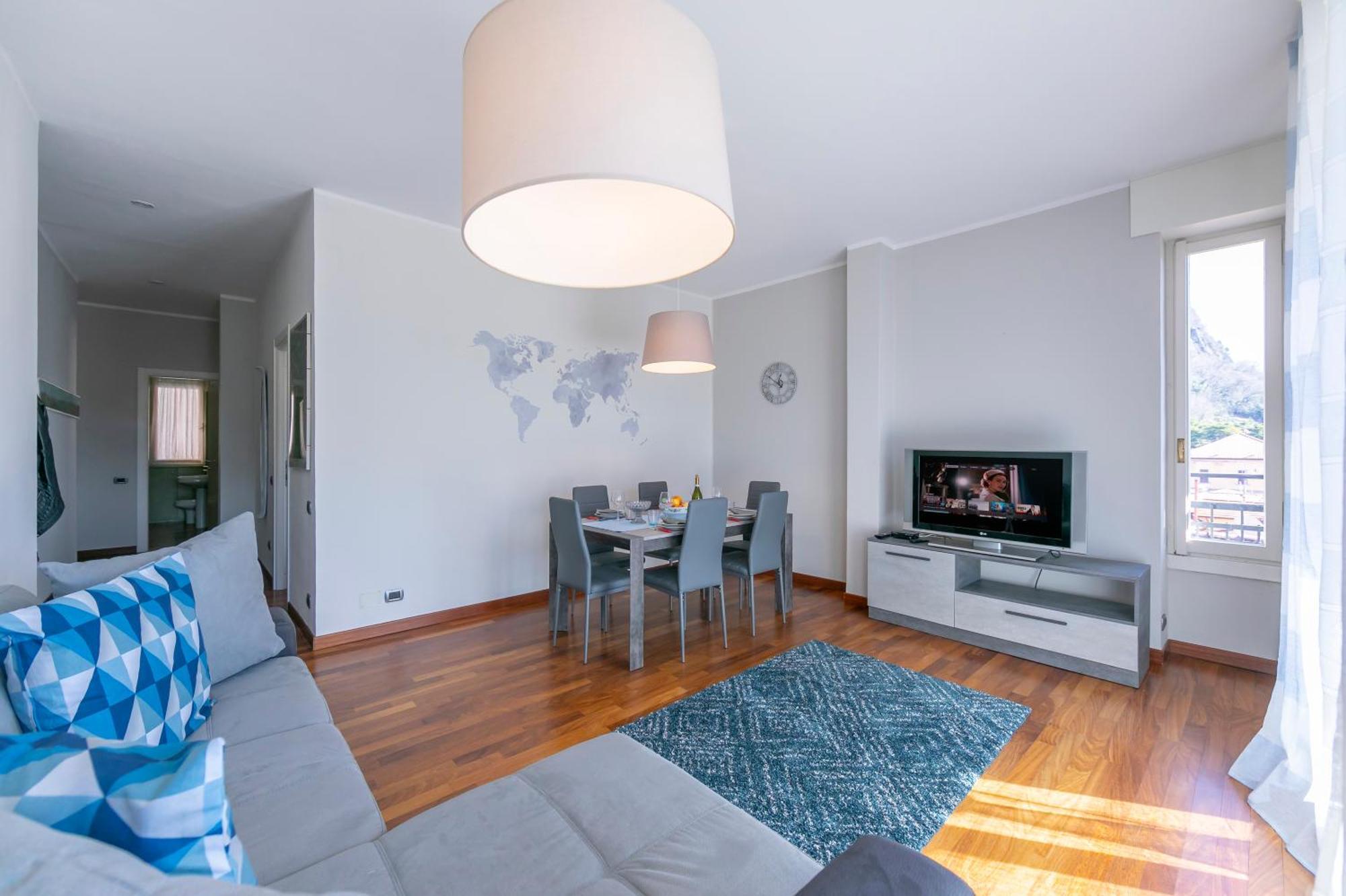 Appartamento Il Golfo Lake View - Happy Rentals Laveno Kültér fotó